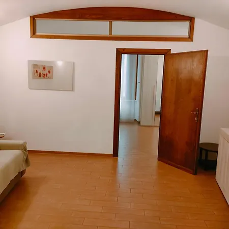Apartament Turistico I Portici LʼAquila