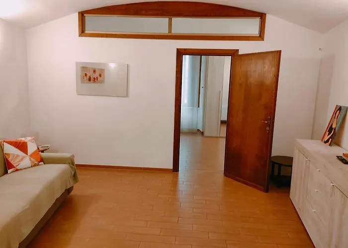 Daire Turistico I Portici LʼAquila